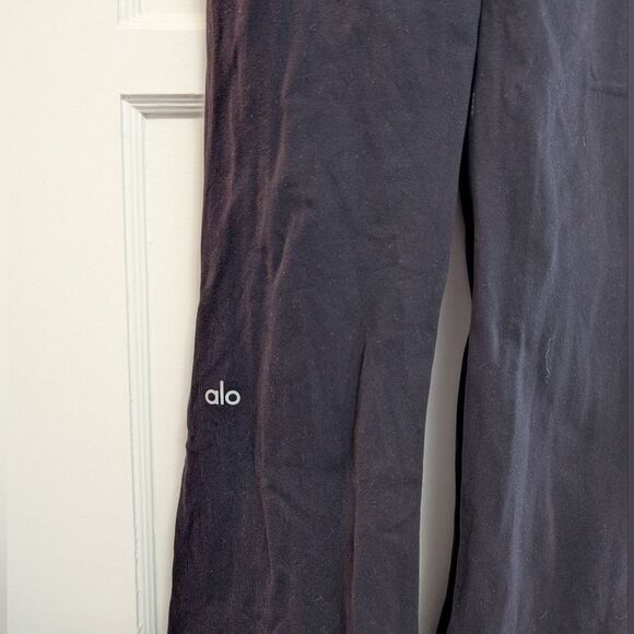 Alo Yoga Airbrush High-Waist Cinch Flare Legging in Black Size XXS Pilates Women - Picture 8 of 8